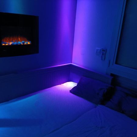 Studette Avec Spa & Jacuzzi Sete Exterior photo